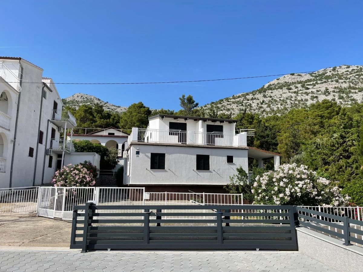 Apartmani Ficurin Starigrad Exterior photo