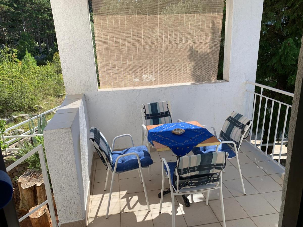Apartmani Ficurin Starigrad Exterior photo
